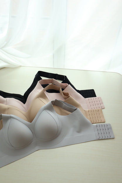 Verna Full Cup Seamless Adjustable Bra