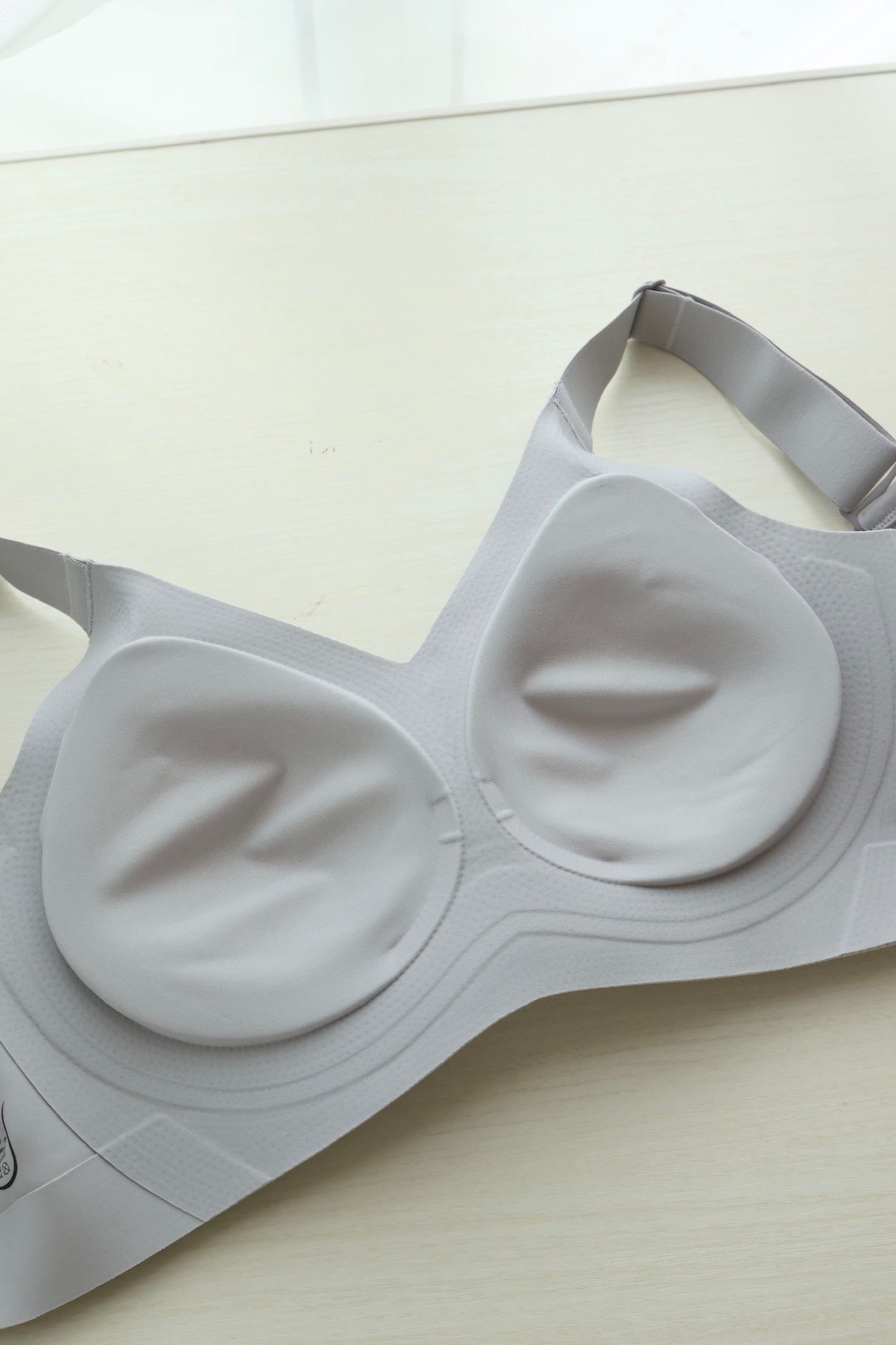 Verna Full Cup Seamless Adjustable Bra
