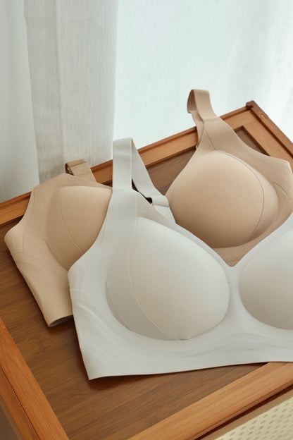 Revive Seamless 3D-Shaped Bra