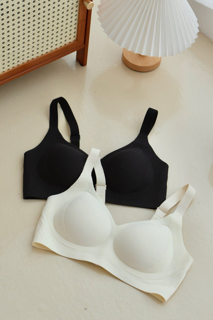 Revive Seamless 3D-Shaped Bra